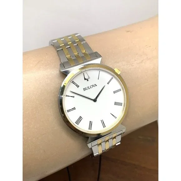 Bulova Men's Watch 98A233 Regatta Quartz White Dial Two Tone Gold Silver Steel